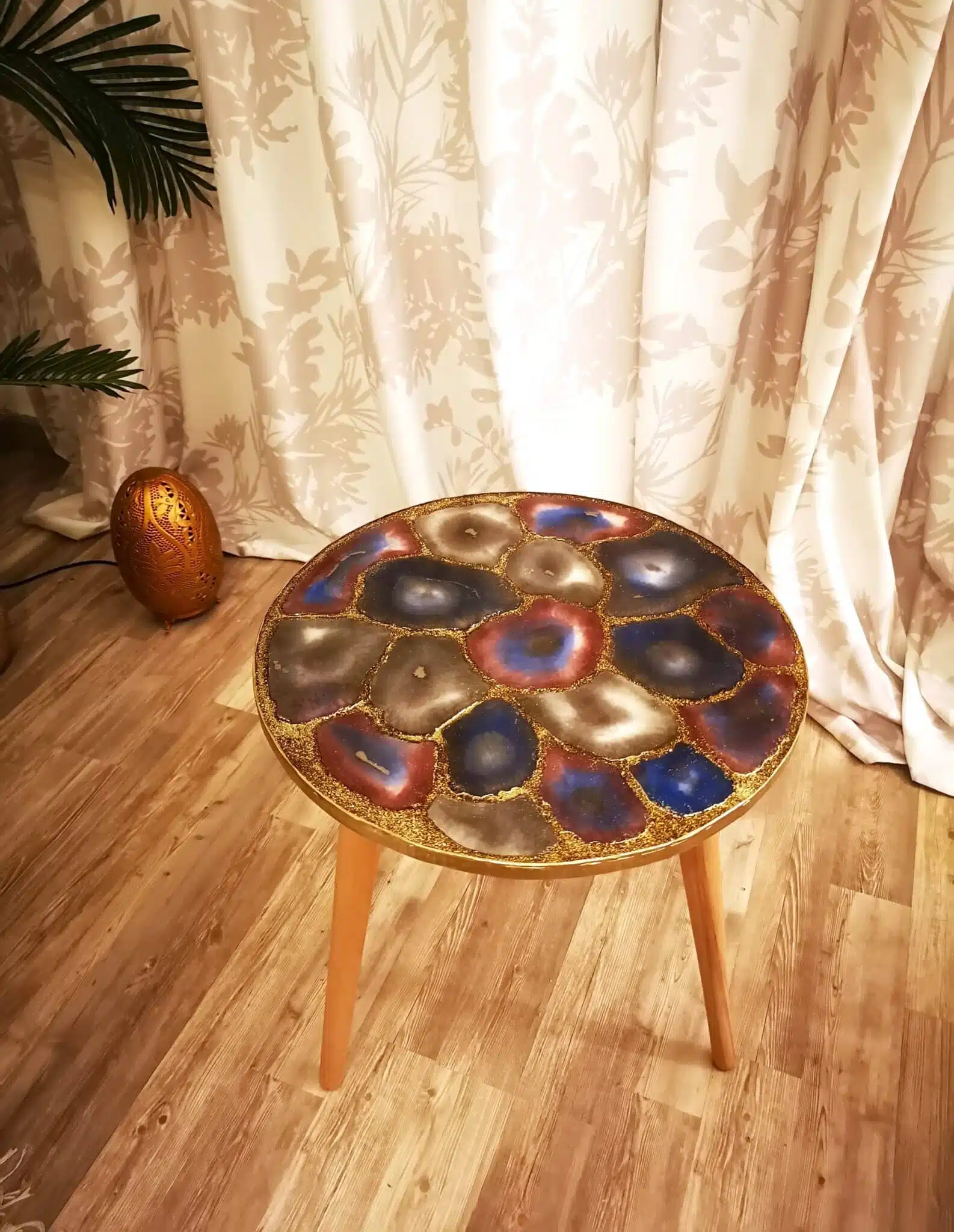 Agate Epoxy Table 1 agate like epoxy top table with wooden legs