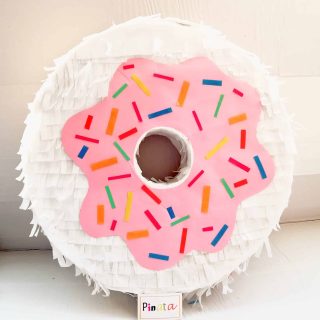 Donuts piñata