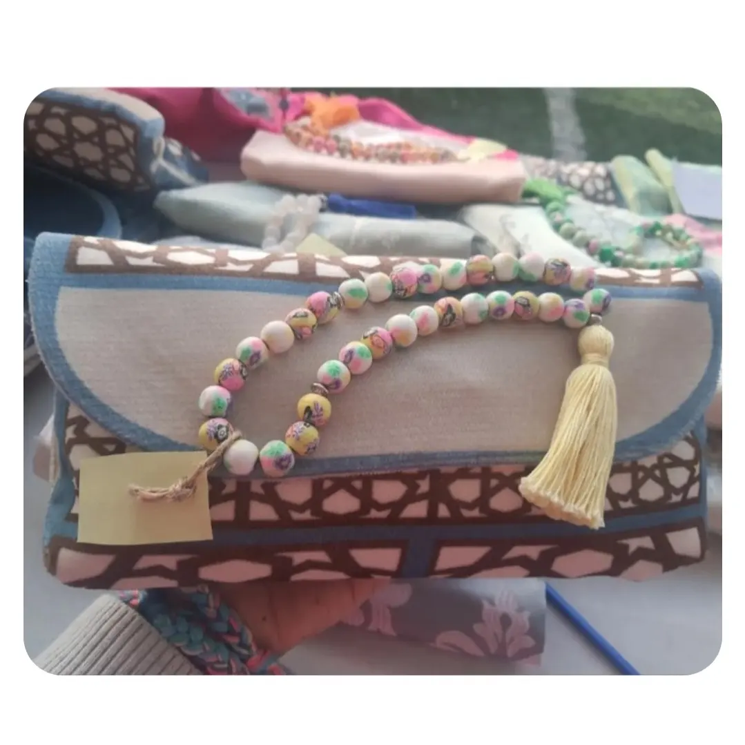 سجاده قطيفه مقاس ١٠٠سم ف ٨٠ سم بشنطه كروس 4 IMG 20230319 221658 345