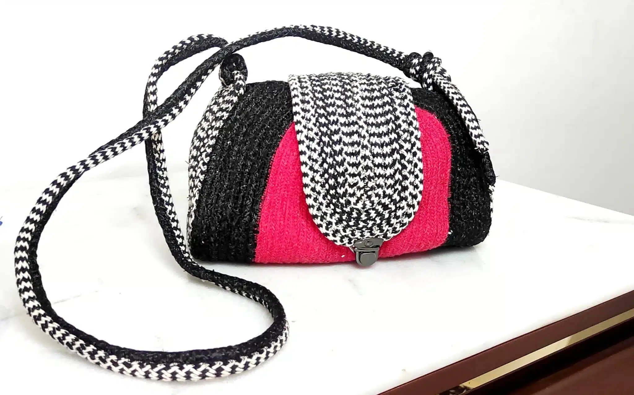 Red & black purse 1 Red & black purse