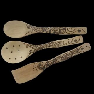 Spoons set