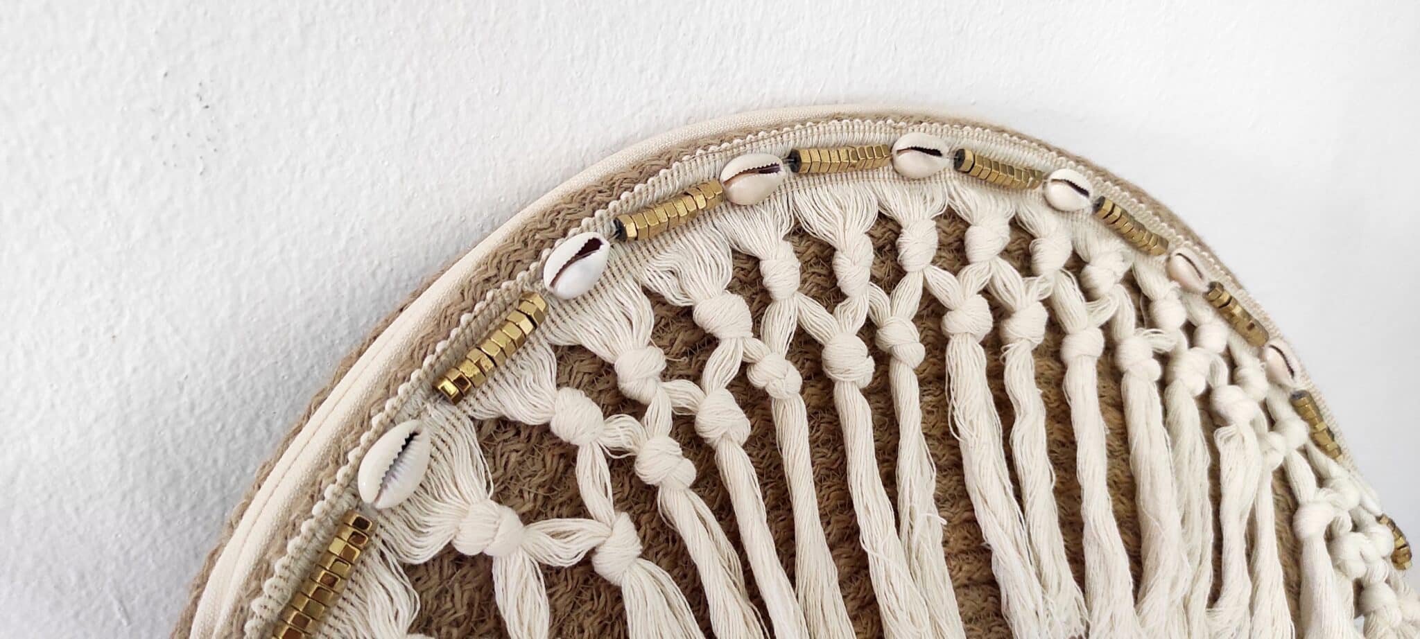 Gold clutch with shells 3 IMG 20240622 150009 scaled