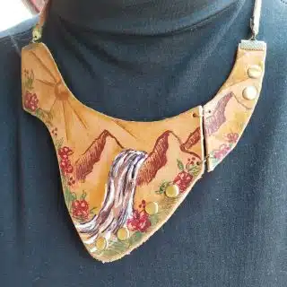 Mountain 's necklace