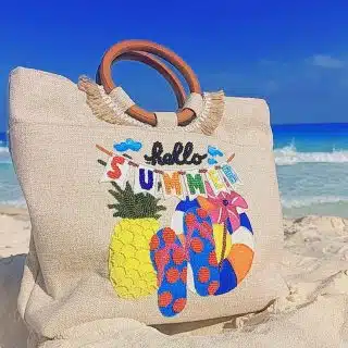 Hello ☀️ 🏖🍍