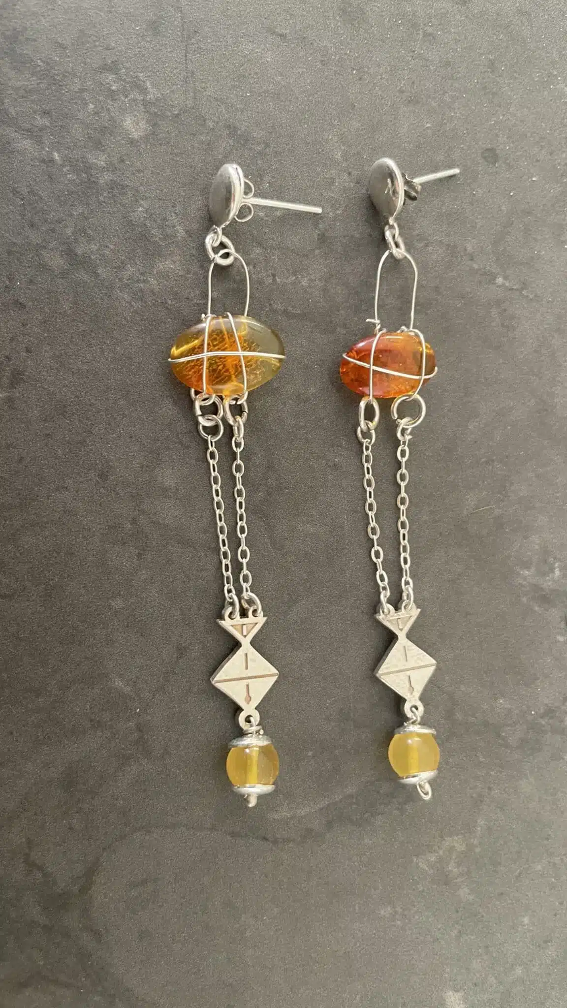 Small silver fish & amber Beads and stone 2 IMG 2707 scaled