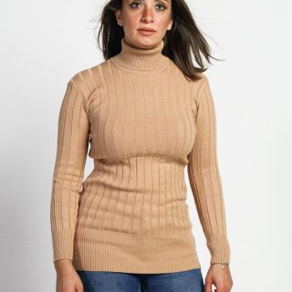 Highneck free size fits up to 95 kilos