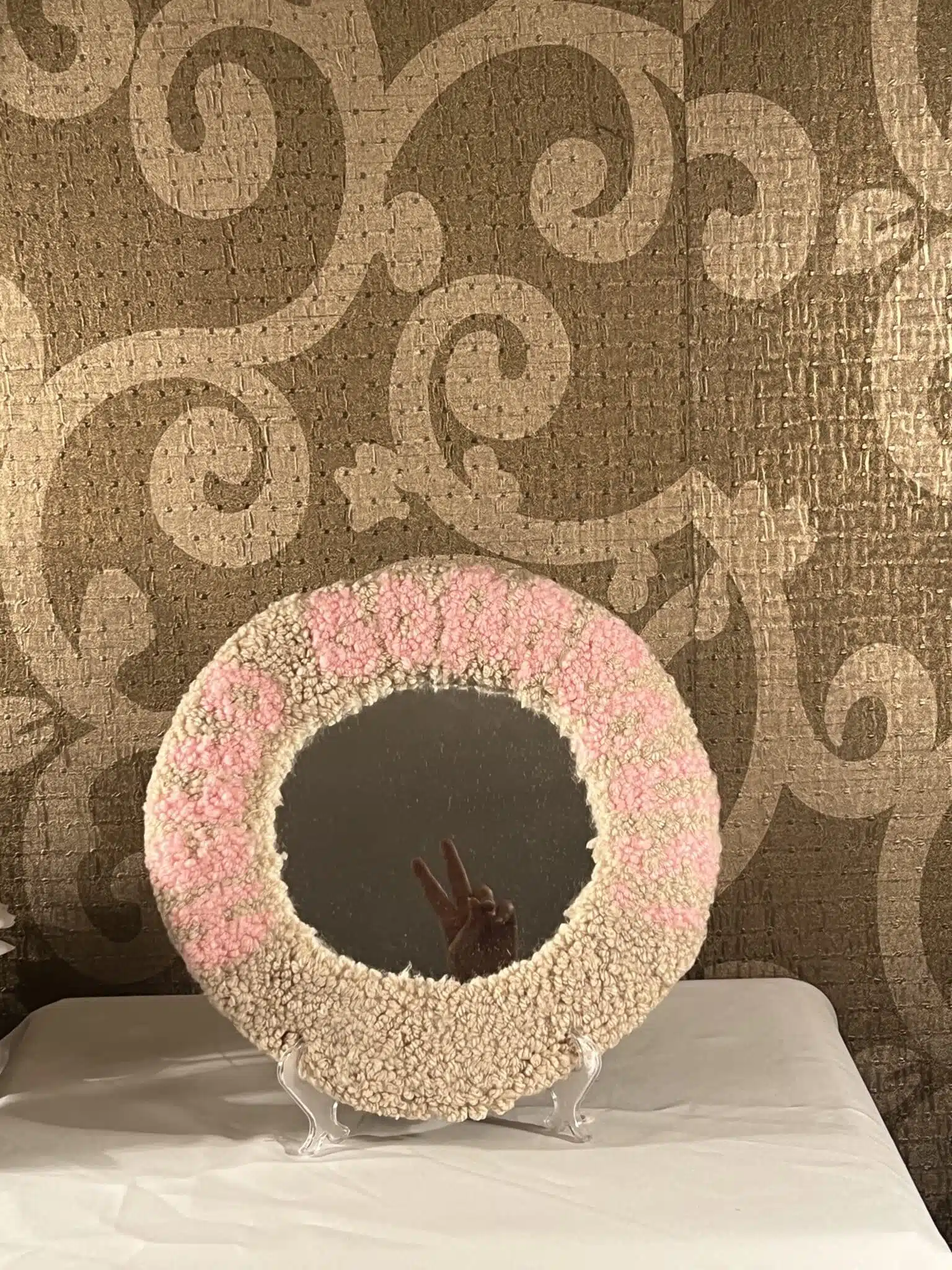 Hello gorgeous rounded mirror frame 2 IMG 3923 scaled