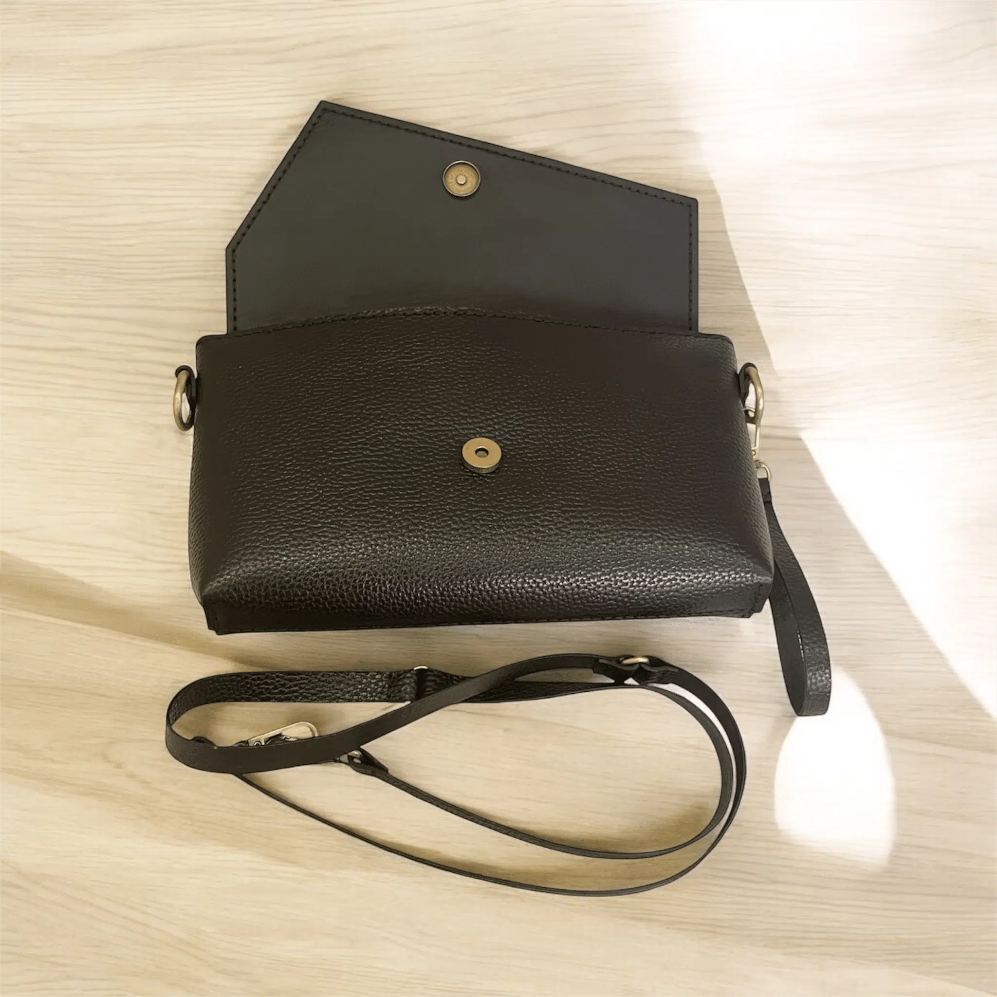 Handmade Genuine leather Clutch Bag 5 IMG 4374