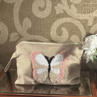 Butterfly jute clutch