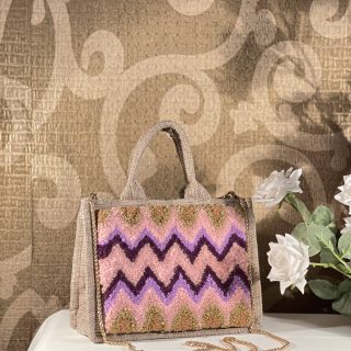 Zigzag tufted jute bag