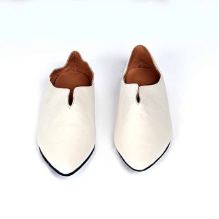 Pearl white Babouche
