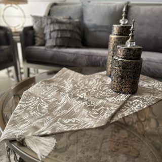 CAFE DAMASK RUNNER