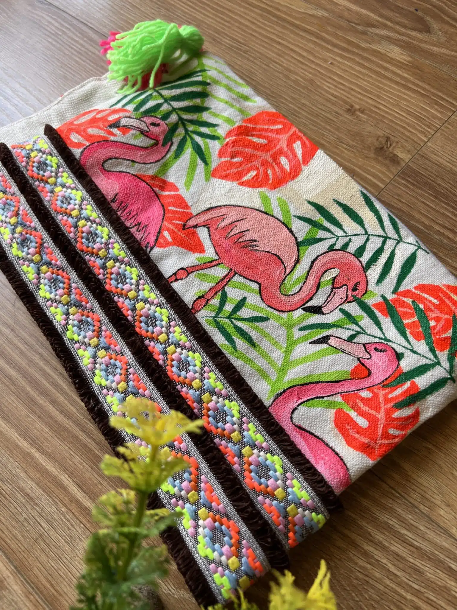 Flamingo clutch 1 Flamingo clutch