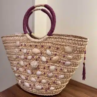 Seashell straw bag