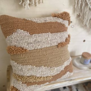 Hand loom Woven Cushion 1