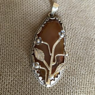 Brown agate gemstone silver pendant