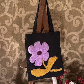 Flowery black tote bag