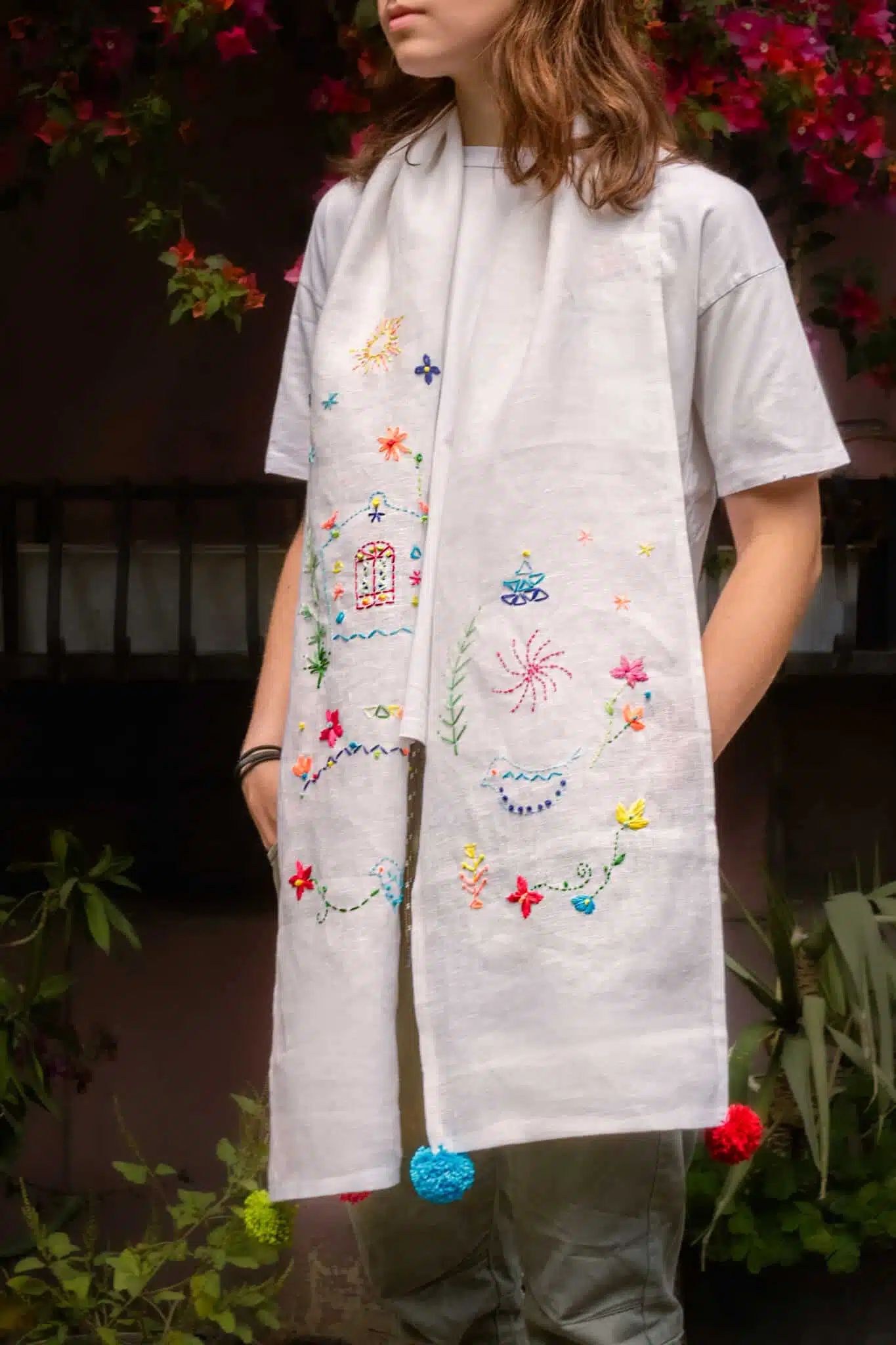 Nubian White Linen Scarf 3 IMG 8270 Edit scaled