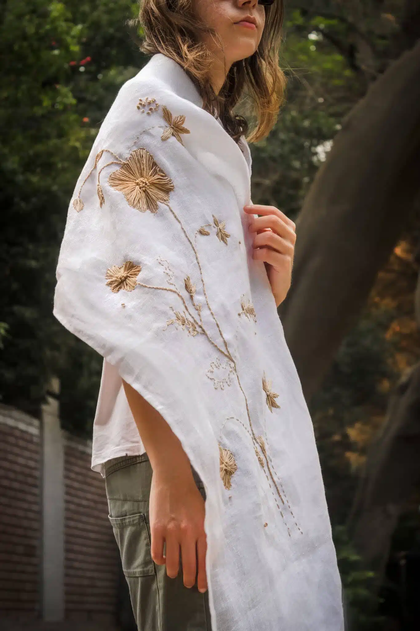 White Gold Linen Shawl 2 IMG 8353 Edit scaled