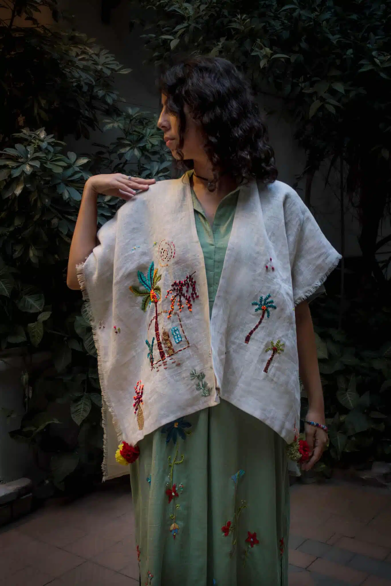 Ardi Pure Linen Beige Poncho 1 Ardi Pure Linen Beige Poncho