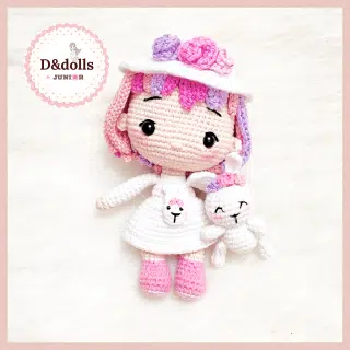 Baby doll with a pet crochet amigurumi