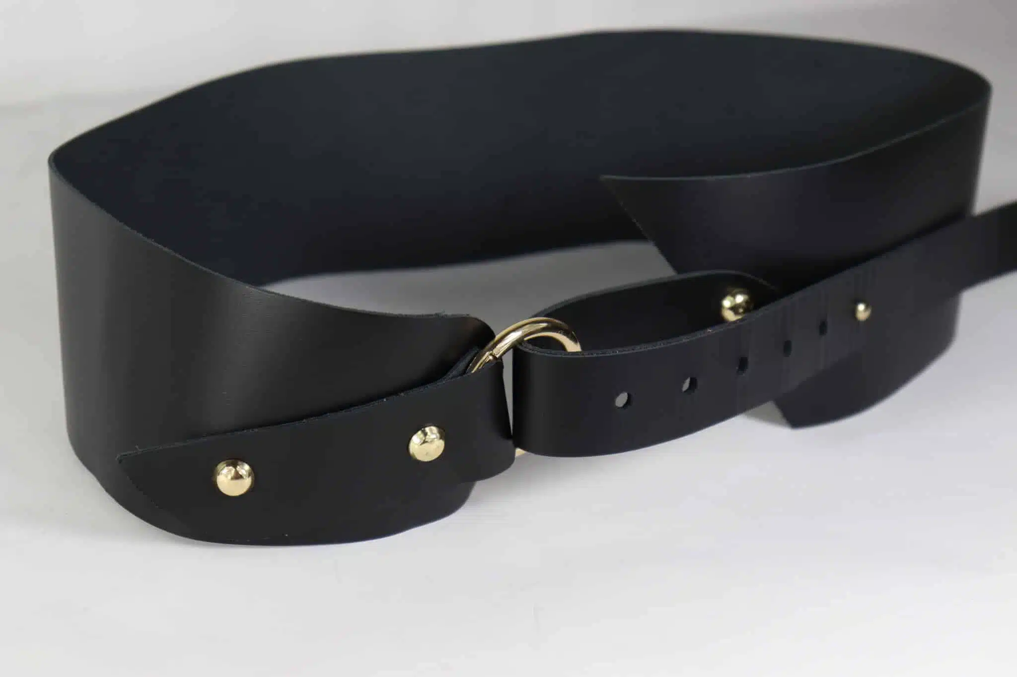 Genuine leather Wide belt 4 IMG 9416 scaled
