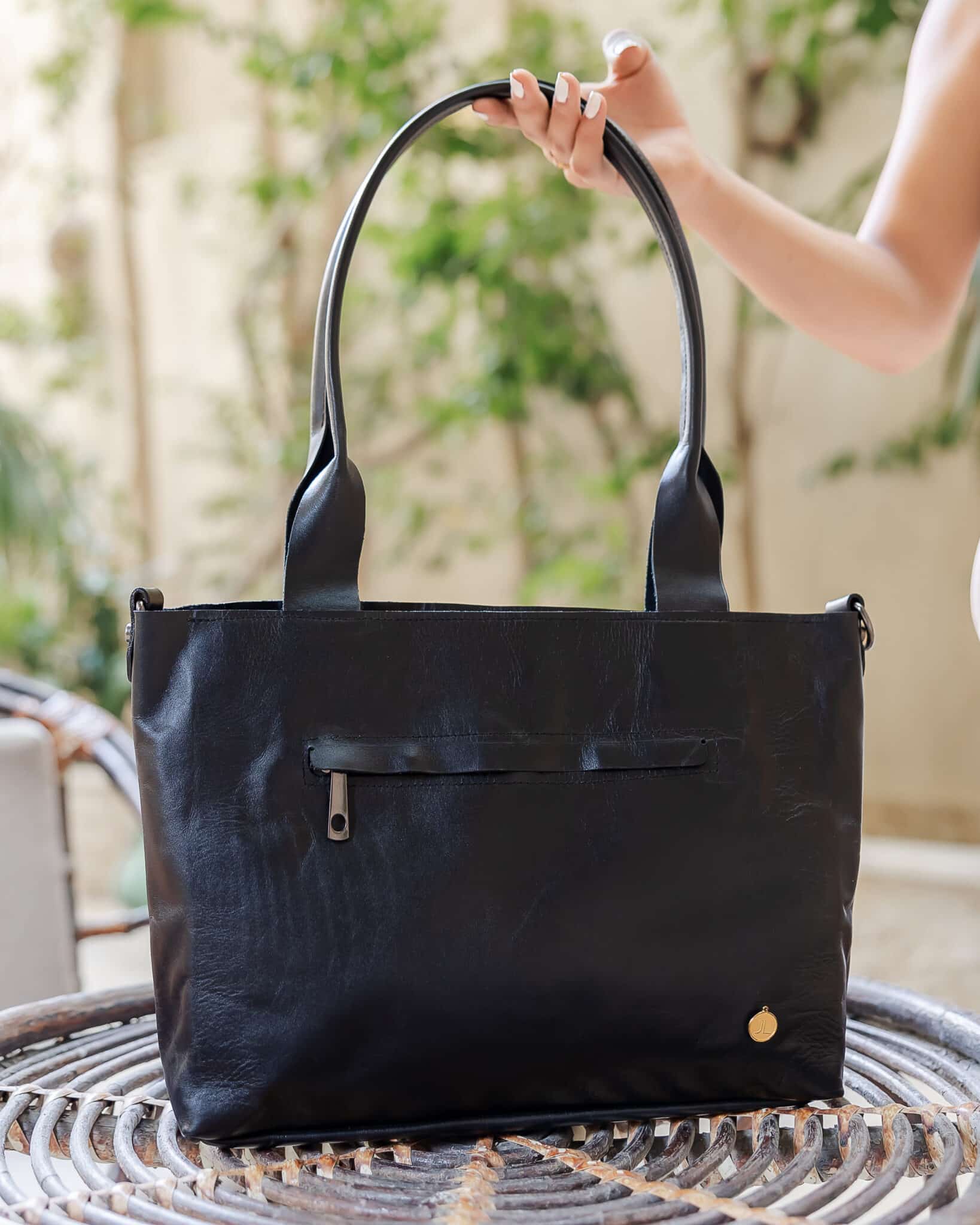 Medium Leather Tote Bag 5 Jean 61 scaled