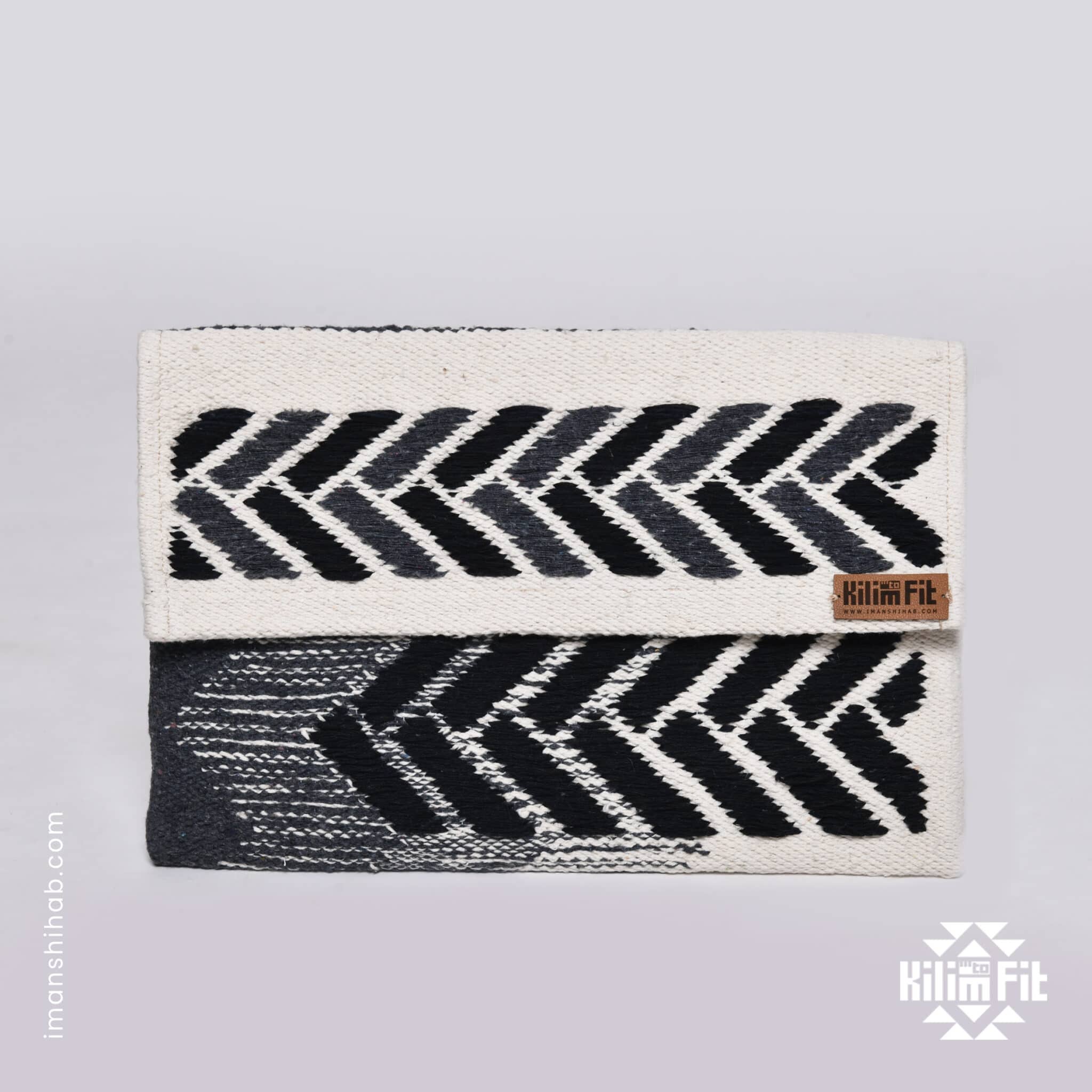 Kilim Bag - Soumak Clutch 2 KilimbagSCwhite1 scaled