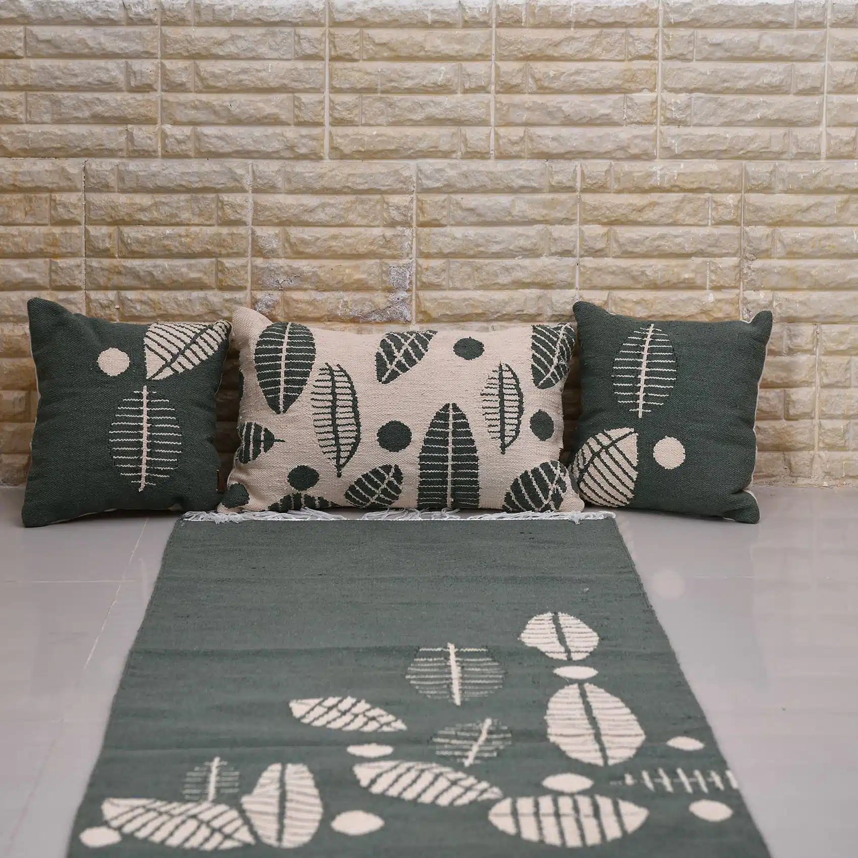 Leaves Kilim Rug 6 LeavesCottonKilimRugTvwCusF