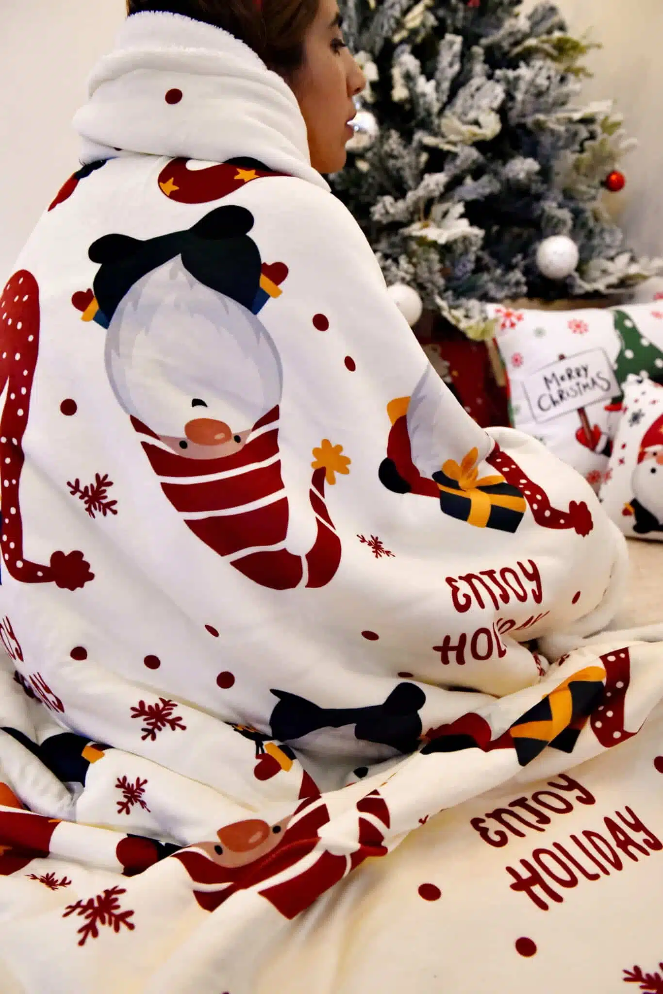 Throw Blanket The Playful Elf 2 MAS3785 scaled