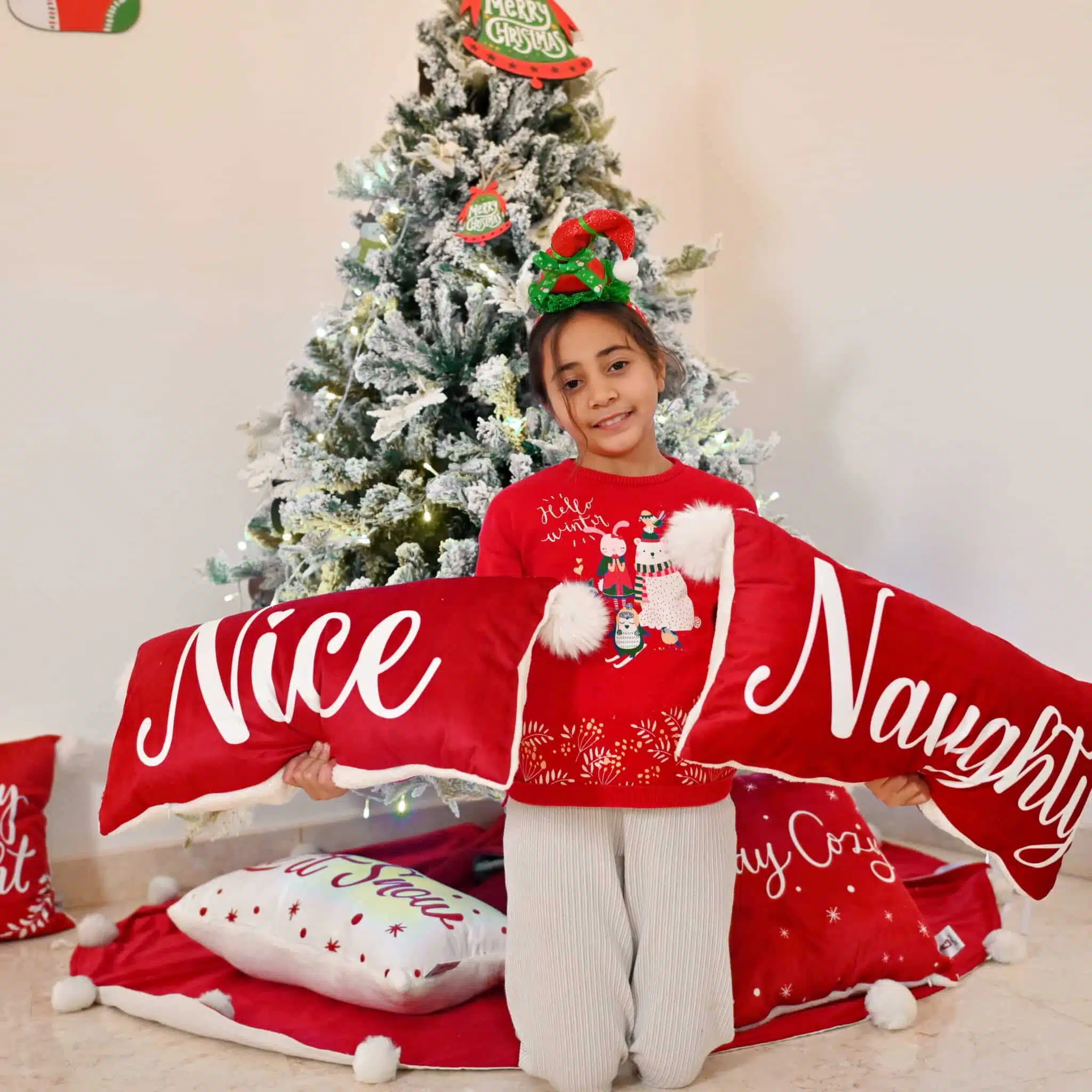 Cushion Naughty 6 MAS 0375 scaled