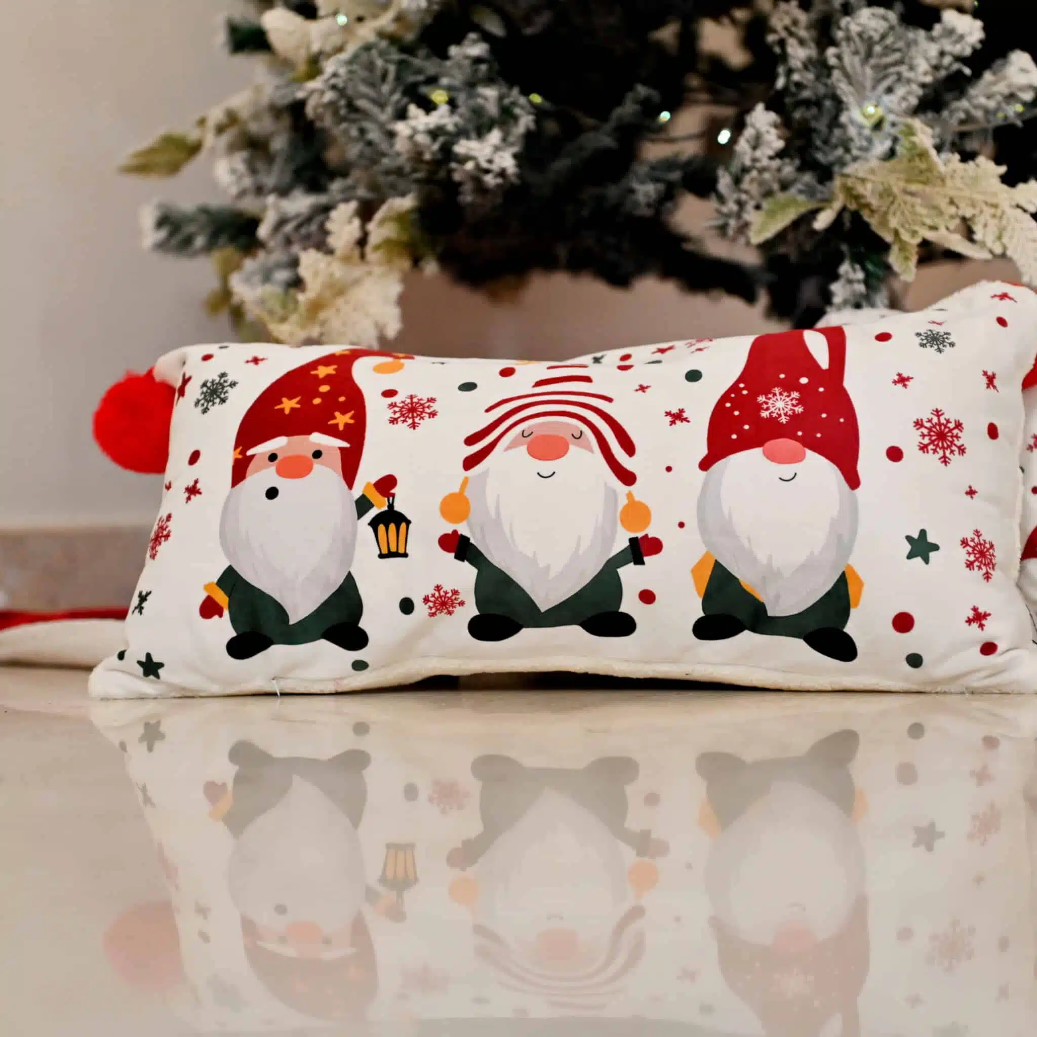 Cushion The three Elfs 2 MAS 0480 scaled