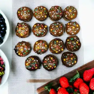 Customized M&Ms cupcakes