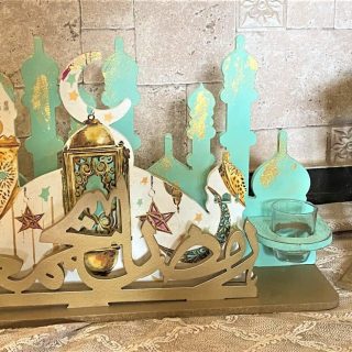 Mint x Gold Ramadan Stand & Fanous