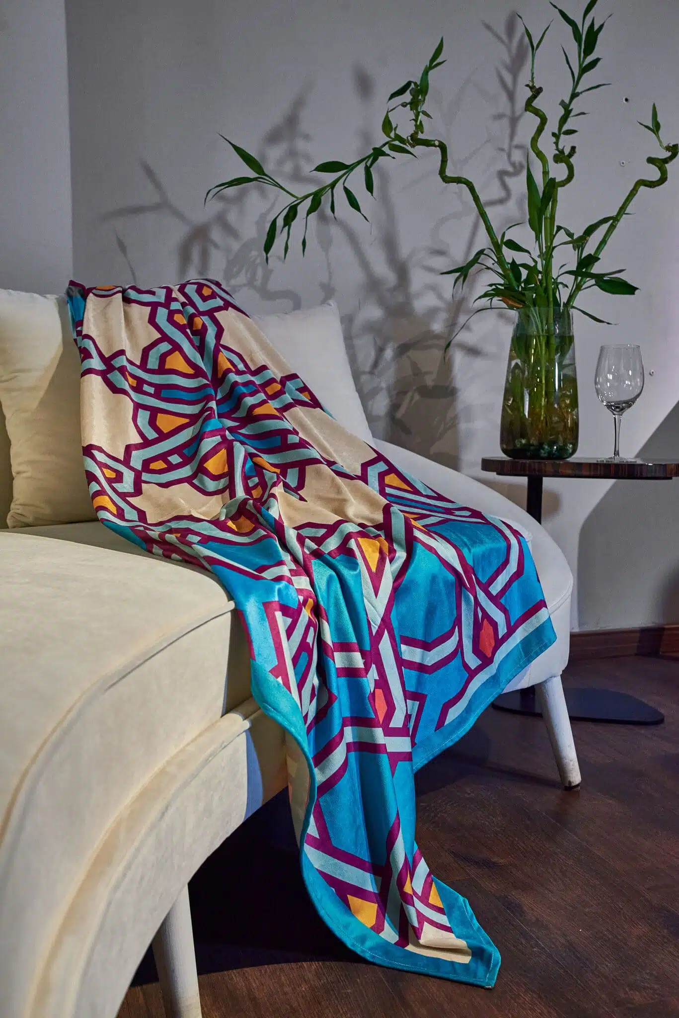 throw (IS-14) 1 مفرش قطيفه