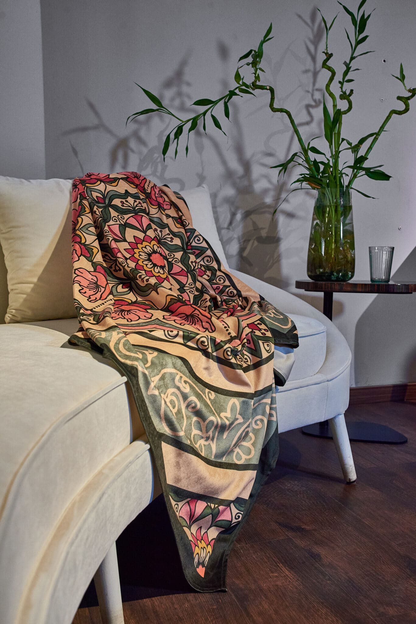 throw (GF-16) 1 مفرش قطيفه