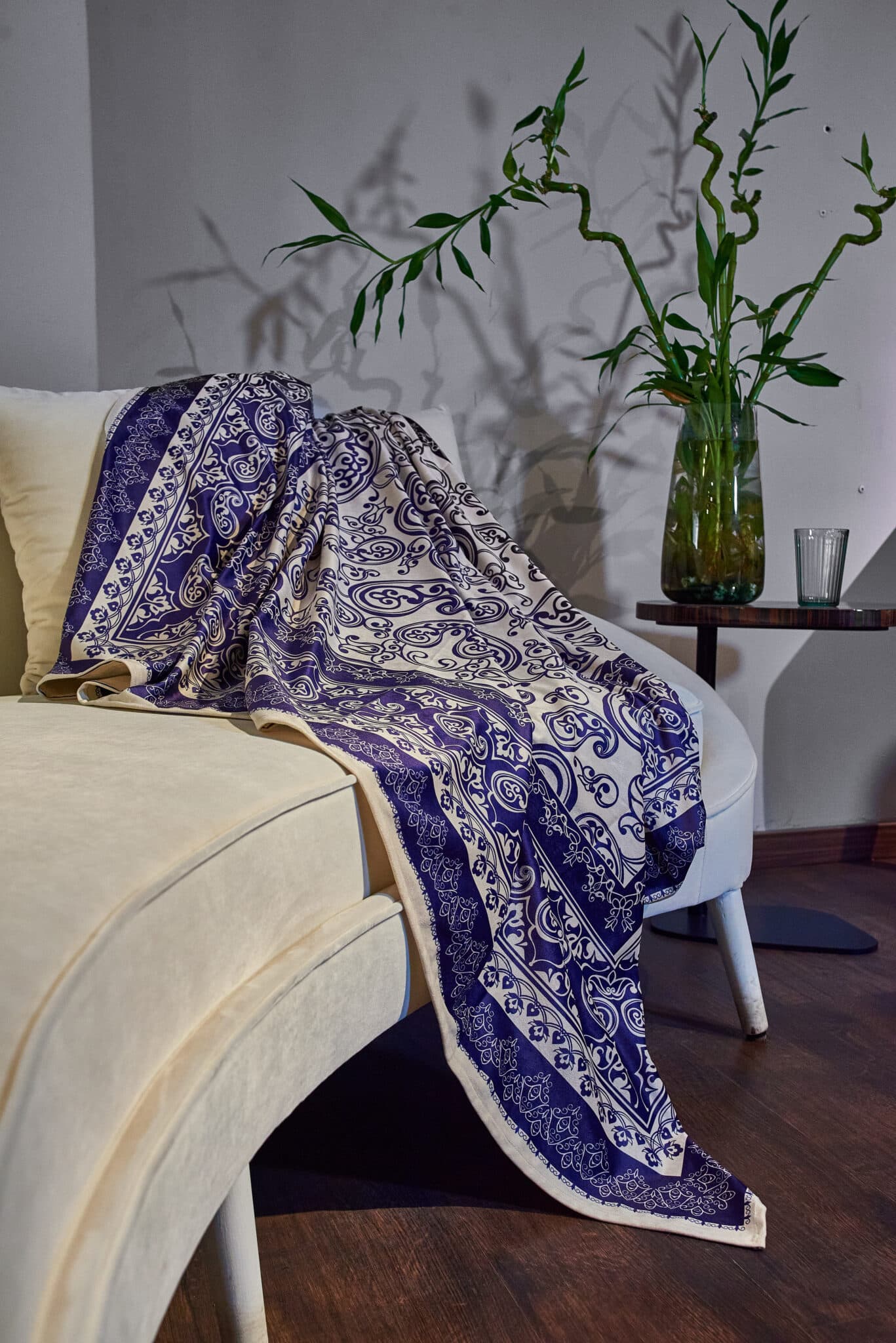 throw (BB-17) 1 مفرش قطيفه