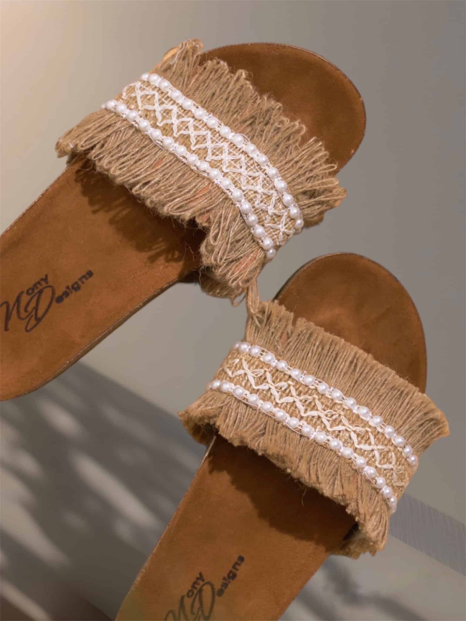 Beige slipper 1 Beige slipper