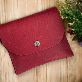 Genuine leather maroon purse crocodile pattern