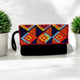 Sinawy Colorful Beaded clutch
