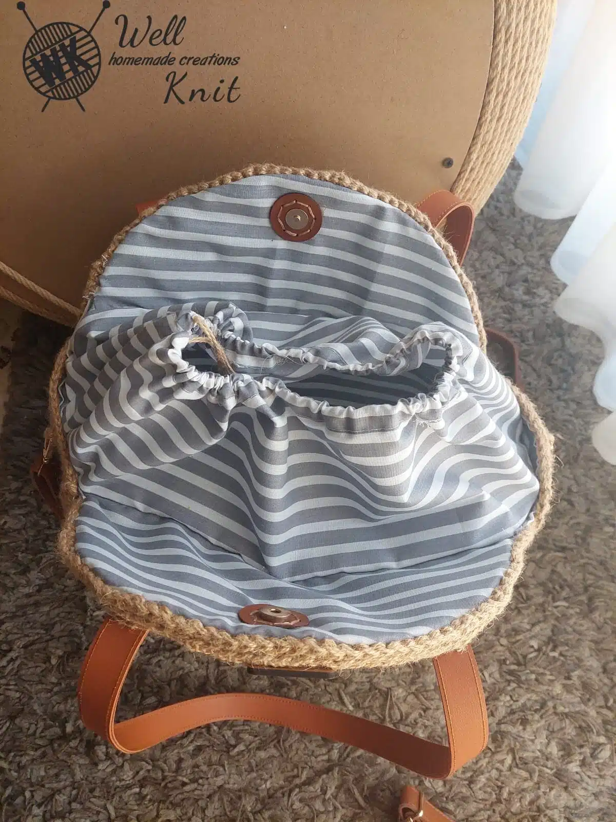 Stylish round bag 3 Picsart 22 09 06 22 02 44 574