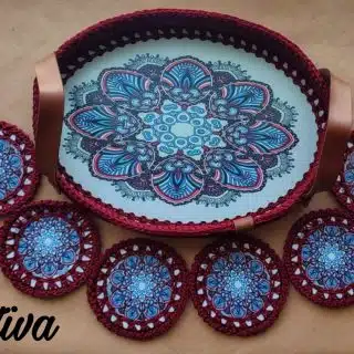 Printed wooden tray worked with crochet 🧶