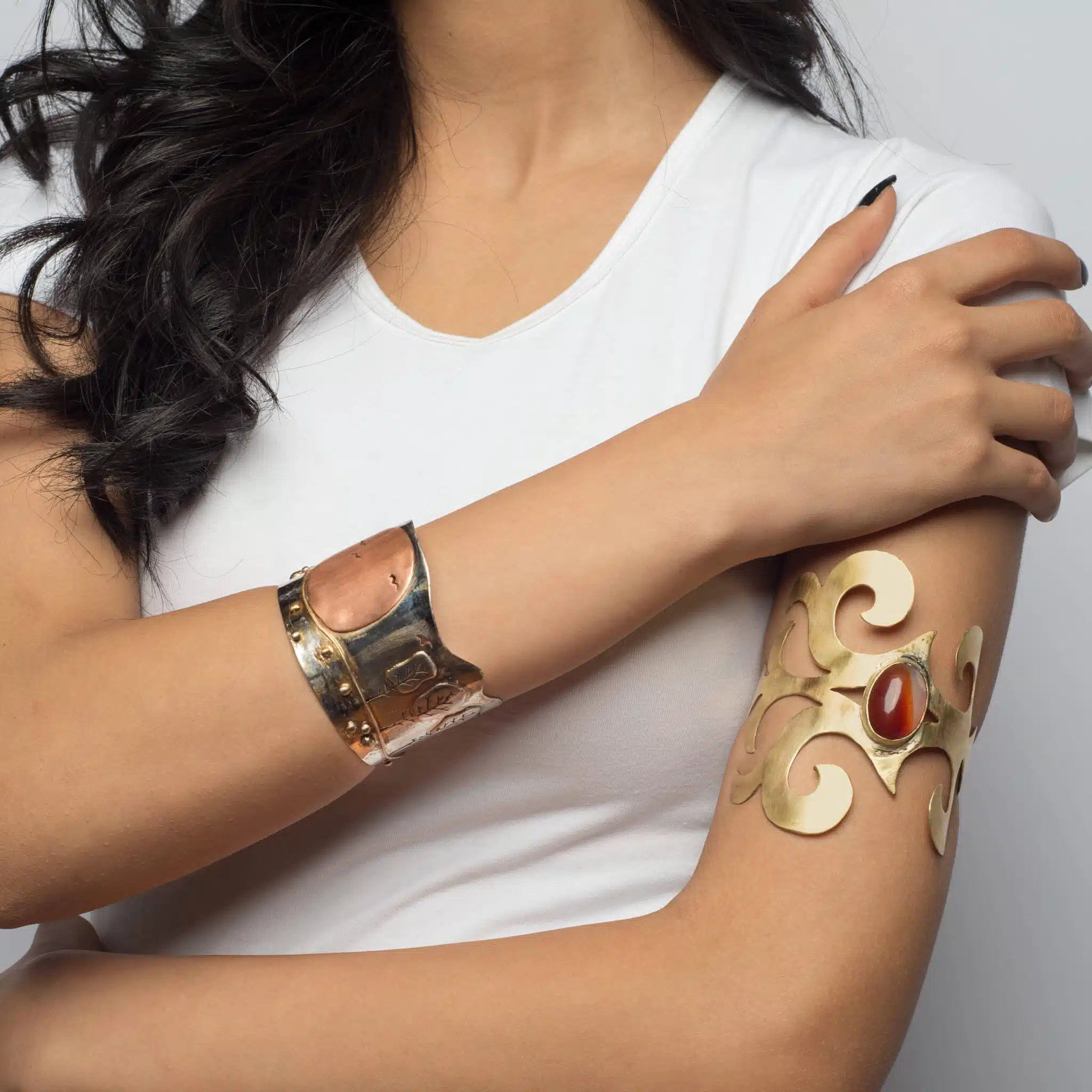 Gold plated folkloric cuff 2 SAY 3400 scaled