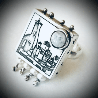 Silver ring with pearl