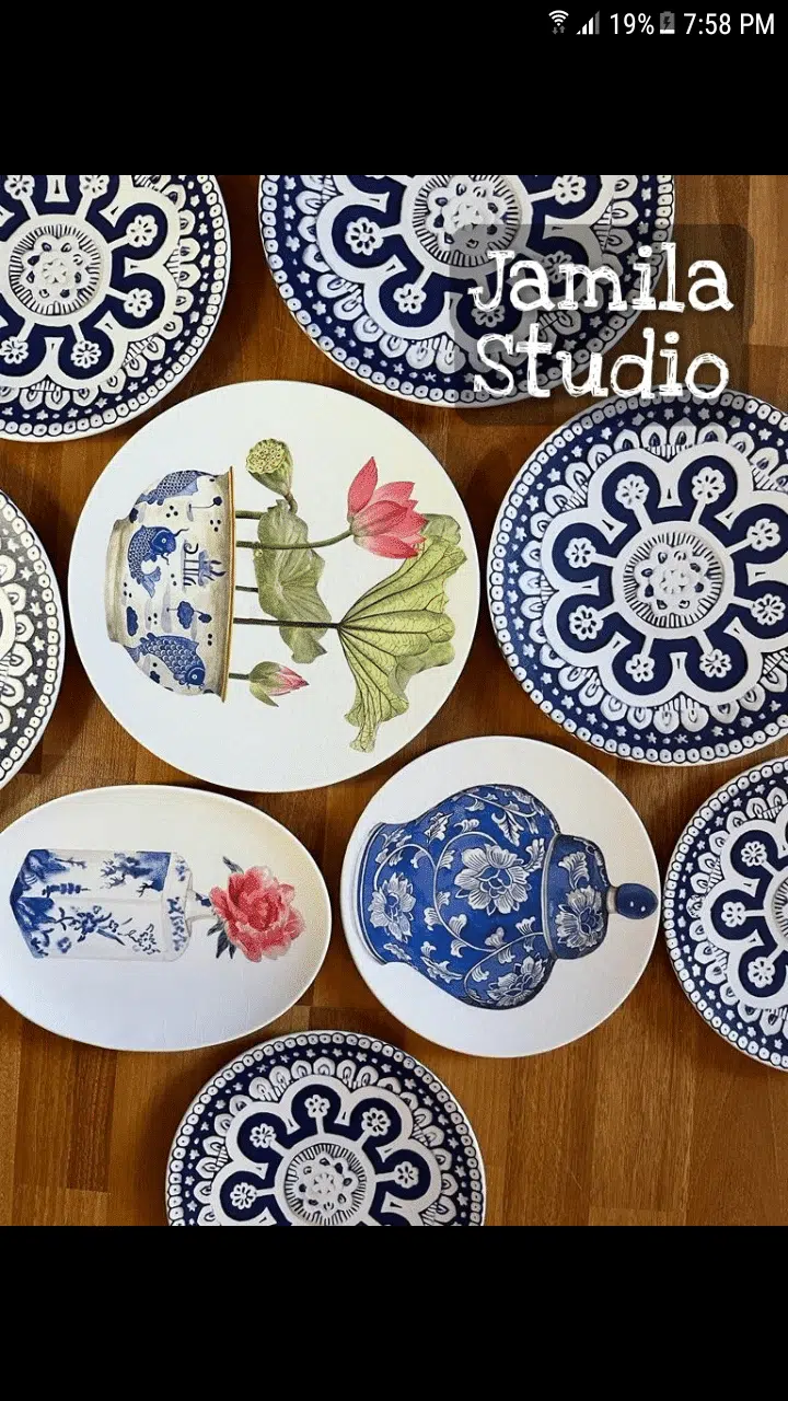 Blue Chinoiserie wall plates 4 Screenshot 20211025 195801