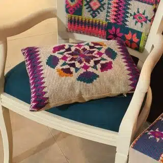 Arm chair