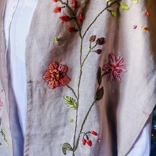 Floral Bliss Linen Shawl
