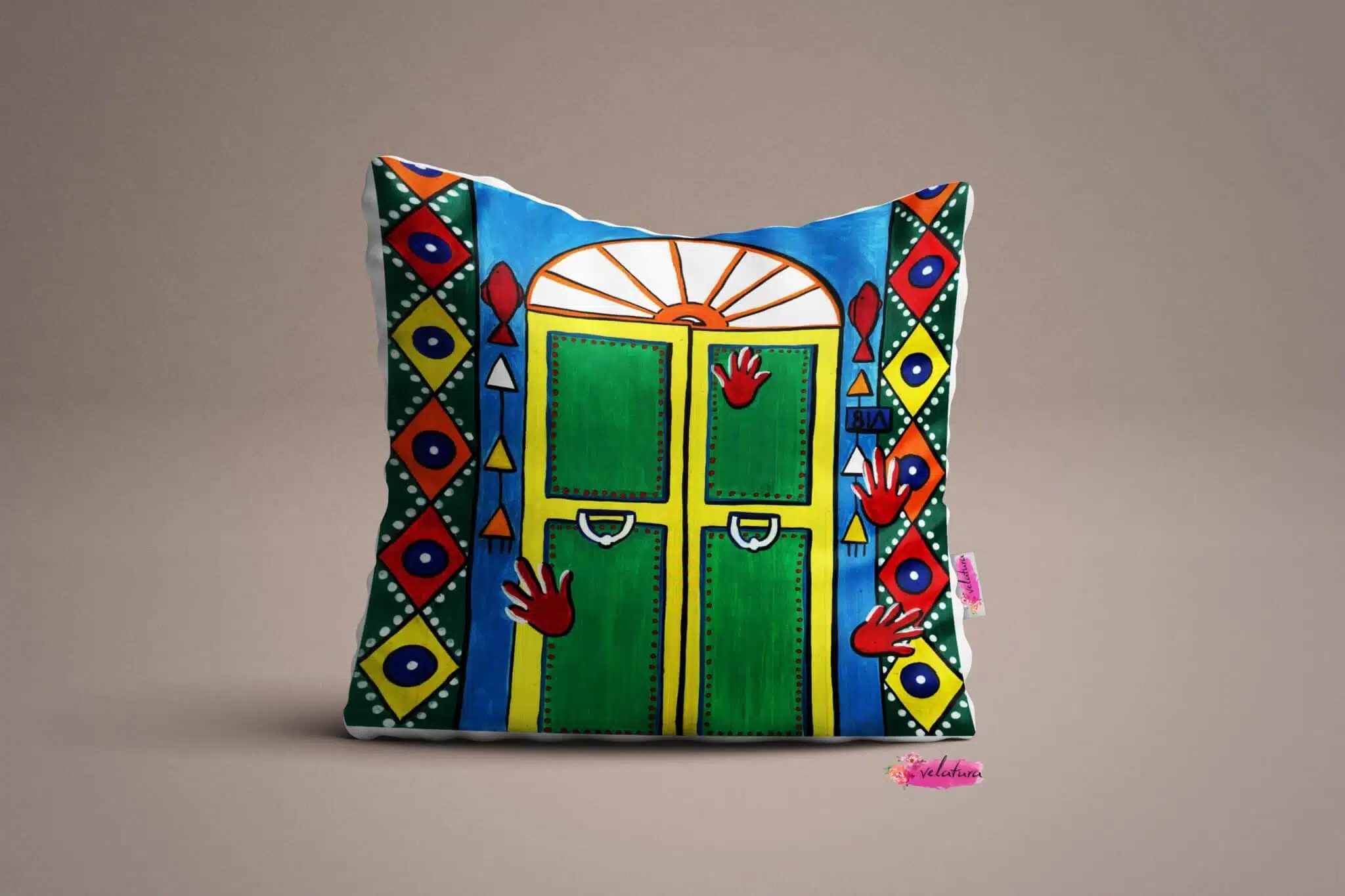 The Nubian Door Cushion / خدادية الباب النوبي 1 The Nubian Door Cushion / خدادية الباب النوبي