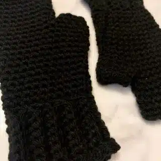 Mitten (Thumbed gloves)