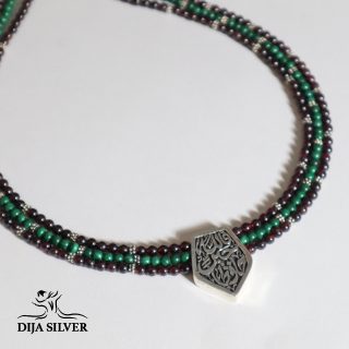 multi color agate necklace